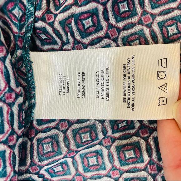 Kut from the Kloth Geometric Sheer Button Down Blouse Size M - Picture 8 of 12